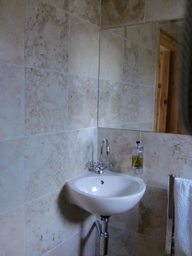 Quiet, Cosy Annexe Room Rough Close Zewnętrze zdjęcie